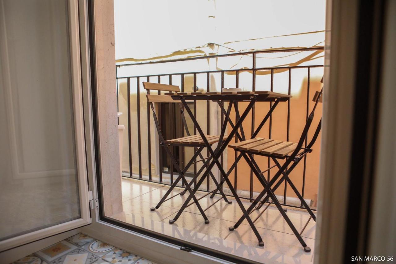 San Marco 56 Apartment Bari Luaran gambar