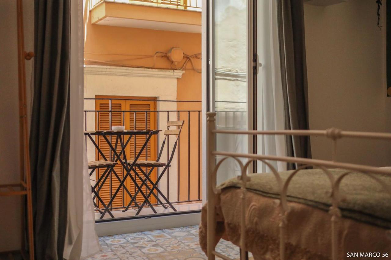 San Marco 56 Apartment Bari Luaran gambar