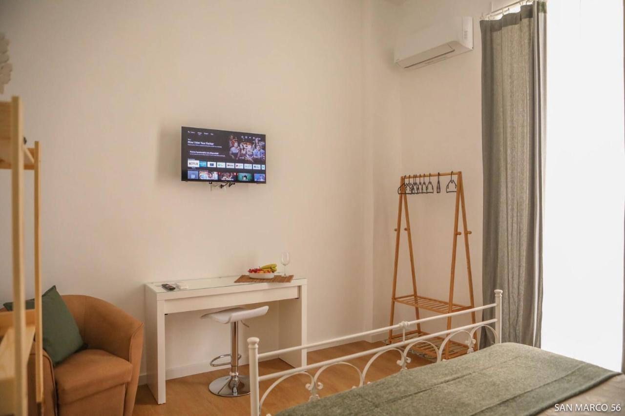 San Marco 56 Apartment Bari Luaran gambar